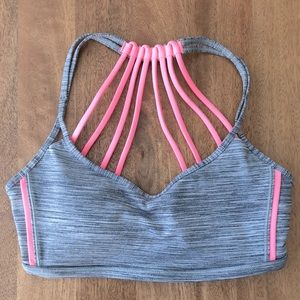 Lululemon Lighten Up Bra Size 4